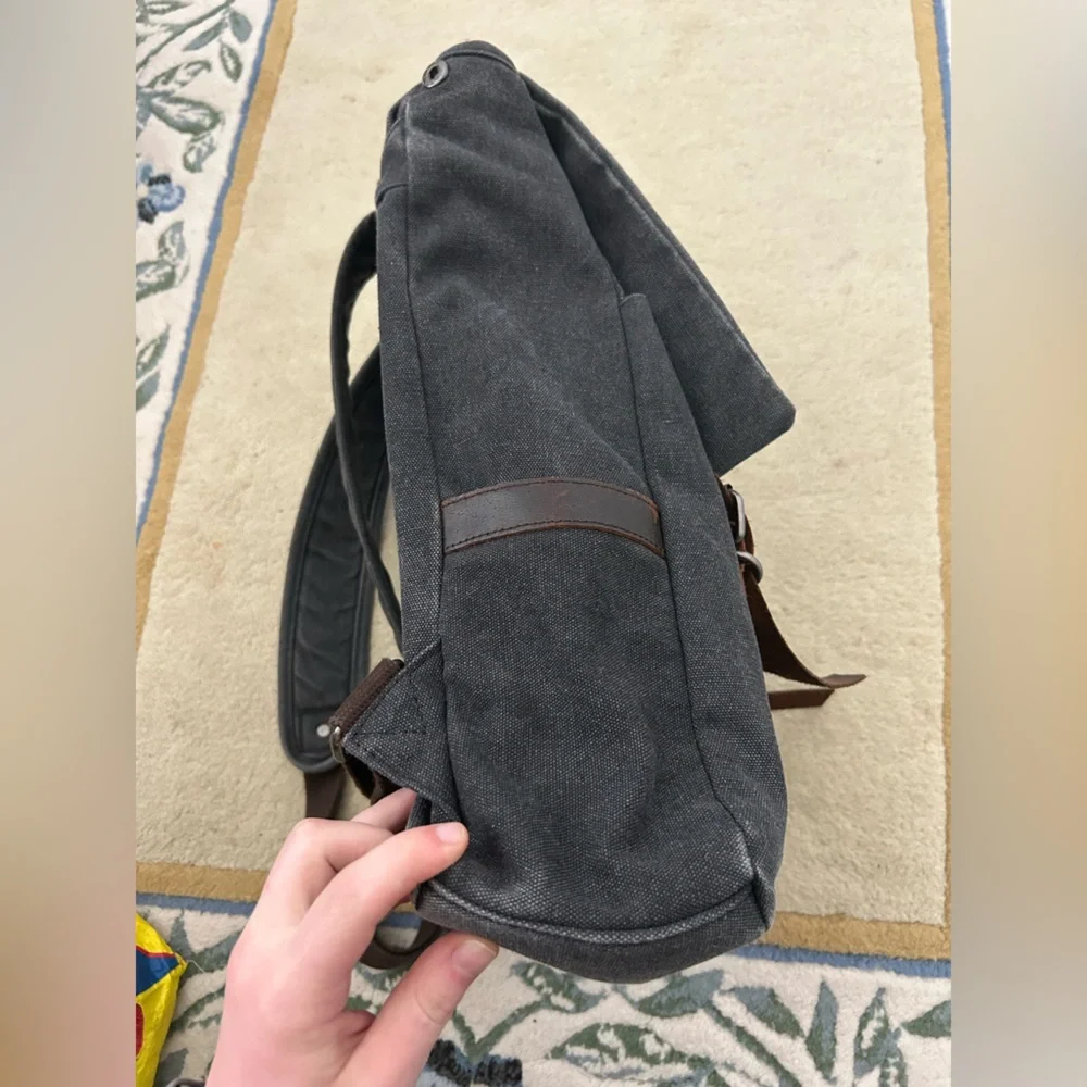 Steampunk/Retro/Vintage Inspired Classic Minimalist Inspired Grey/Black Backpack